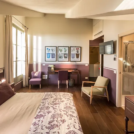Hotel A440 In Tuscany